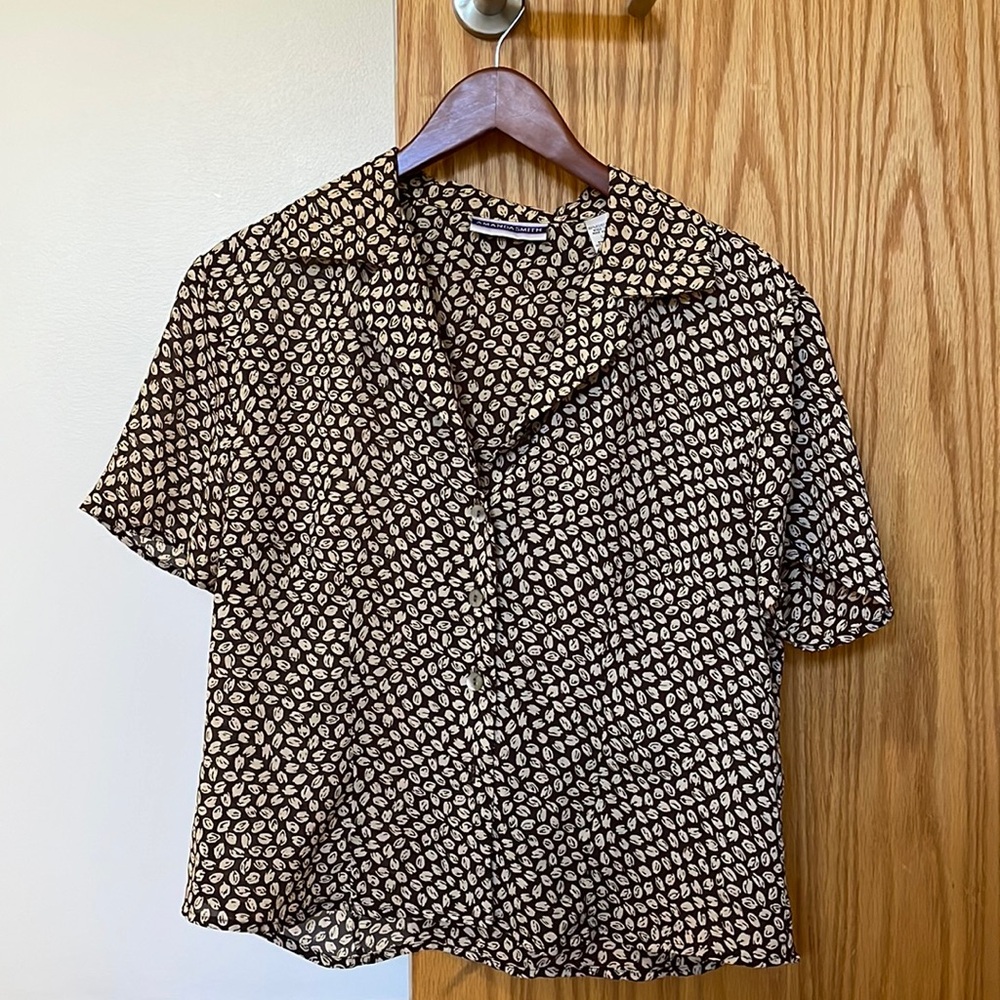 Vintage coffee bean shear button up